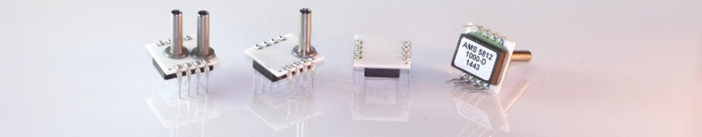 Verschiedene Typen der OEM Drucksensorserie AMS 5812 mit analogem Spannungsausgang und I2C Ausgang.